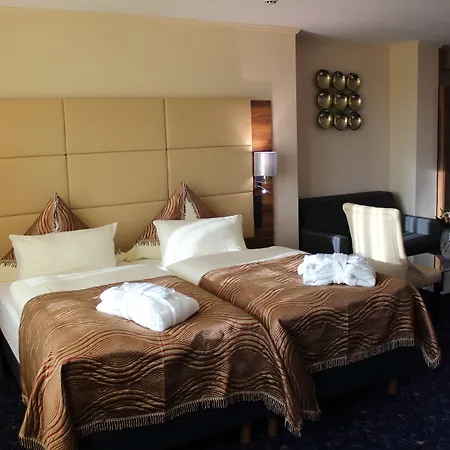 Grand Hotel Empire-2