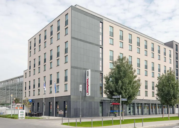 3 star hotels Hampton By Hilton Frankfurt City Centre