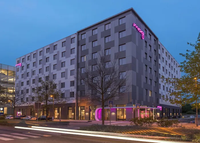 Family Hotel: Moxy Frankfurt Airport